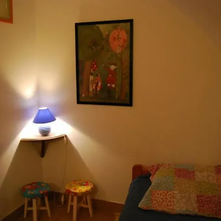 게스트하우스 Chambres D'hotes Du Chat Perche Vallon-Pont-dʼArc